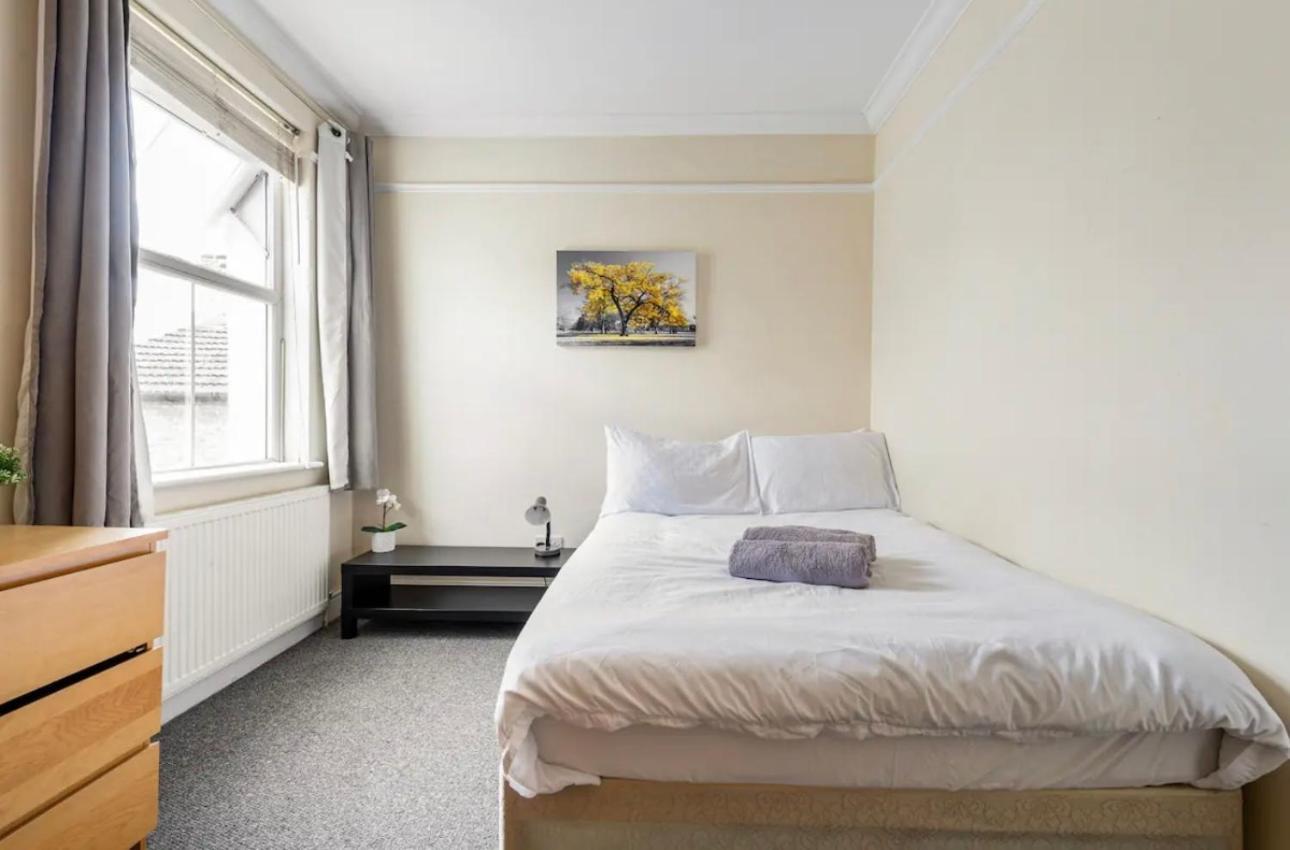 Lovely 3-Bed 20 Minutes To Central London Eksteriør bilde