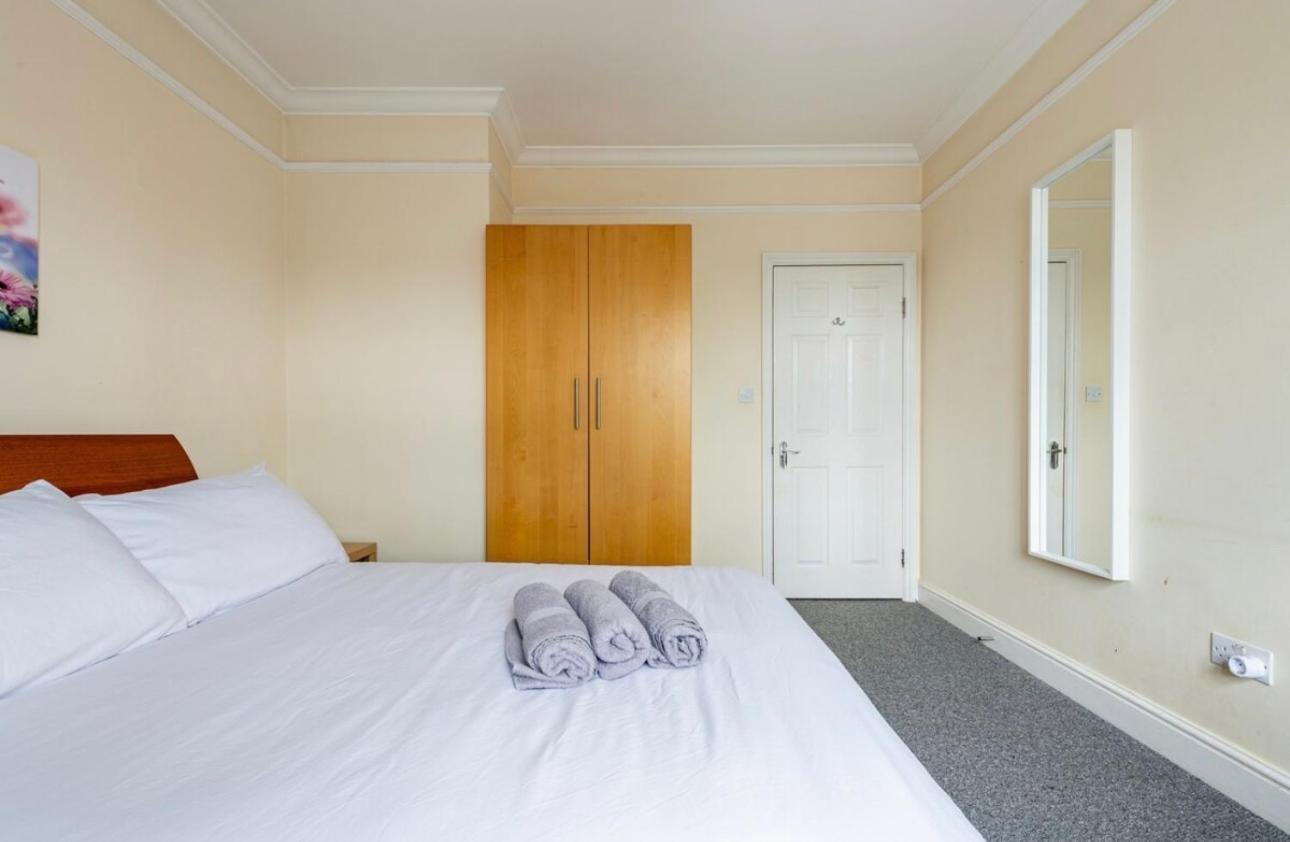 Lovely 3-Bed 20 Minutes To Central London Eksteriør bilde