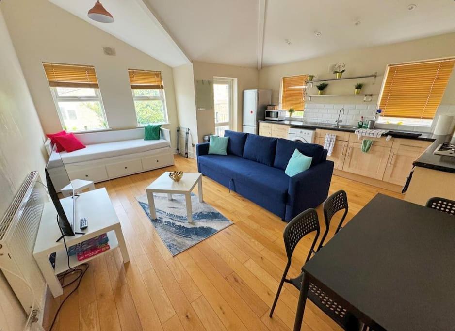 Lovely 3-Bed 20 Minutes To Central London Eksteriør bilde